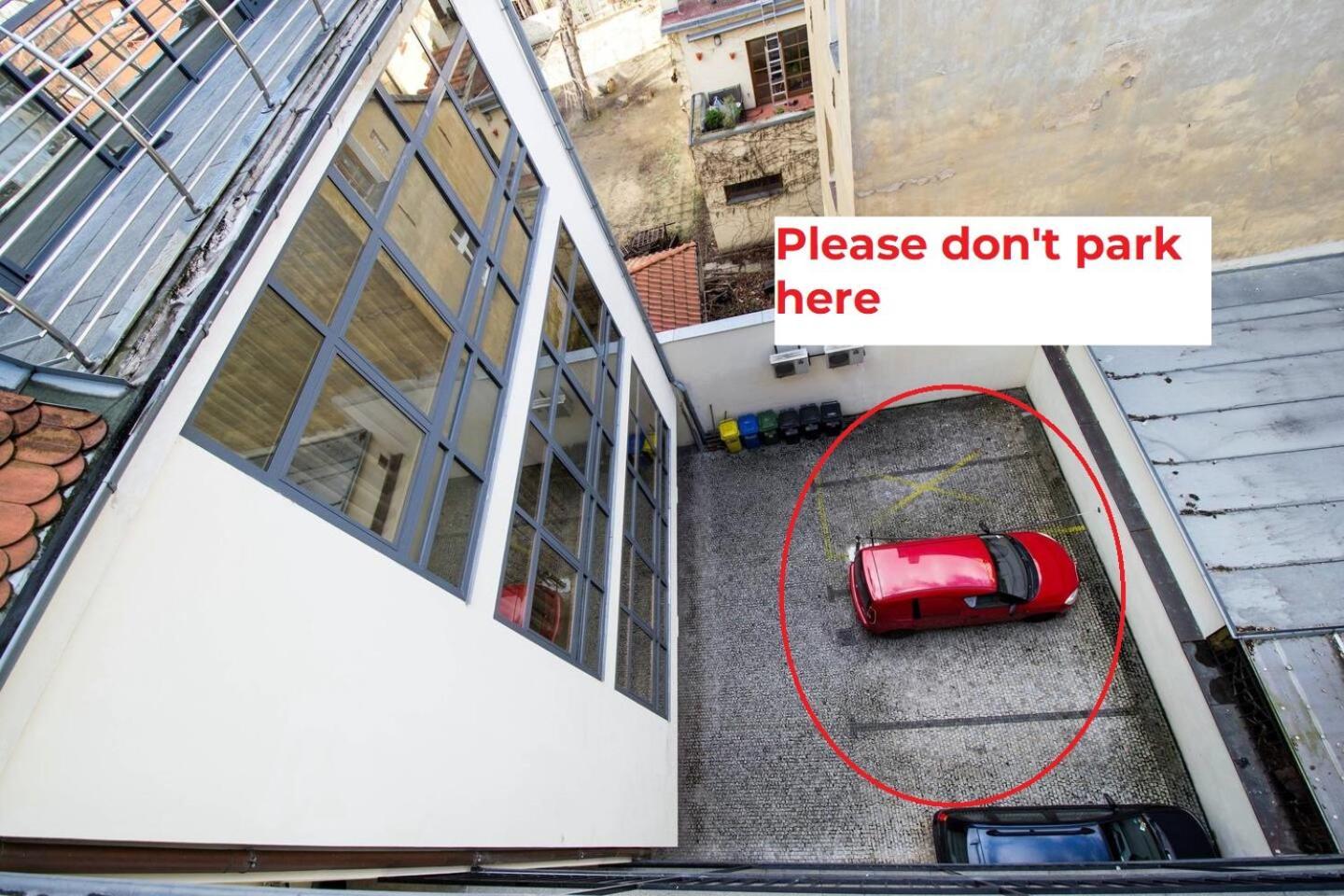 Ruterra Red Roofs View With Garage Appartement Praag Buitenkant foto